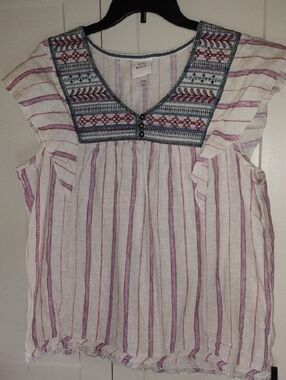 Knox Rose White Top with Pink Stripes and Blue Embroidered Yoke